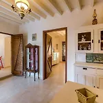 Kristina\'S Apartments