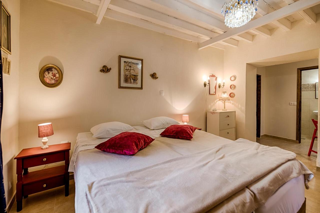 Aparthotel Kristina's 2*