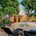 Kristina\'S Apartments