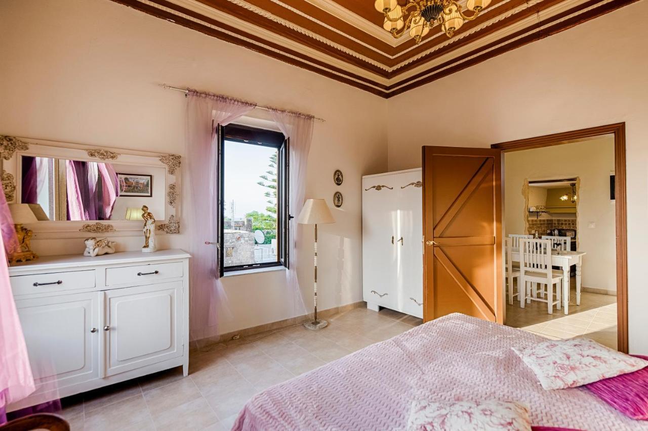 Kristina's 2* Rhodes City